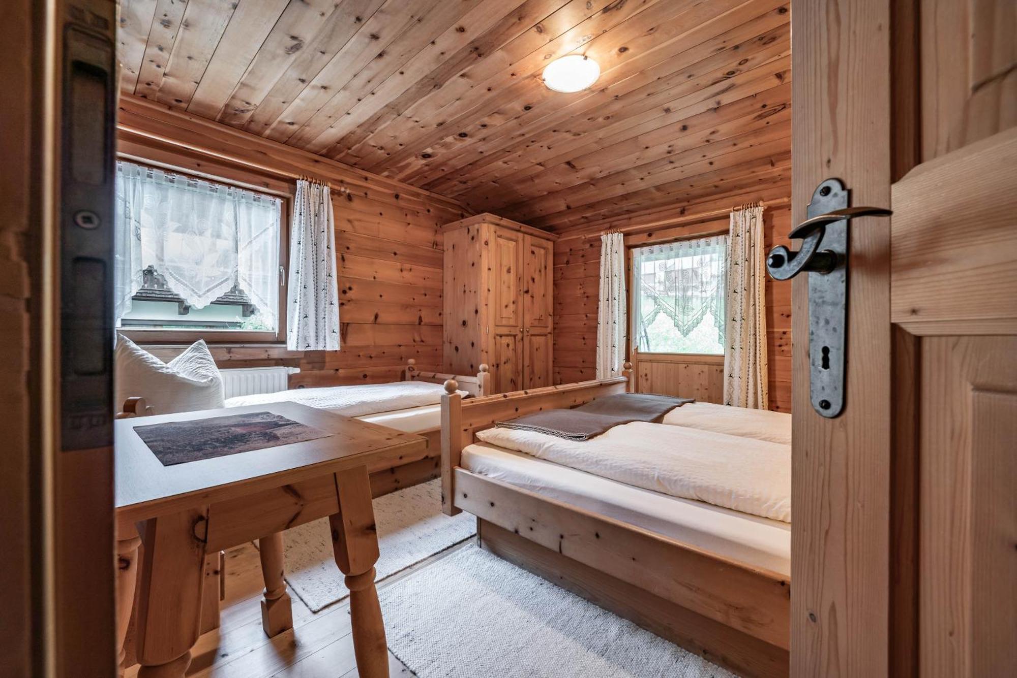 Holzknechthuette Villa Mayrhofen Exterior photo